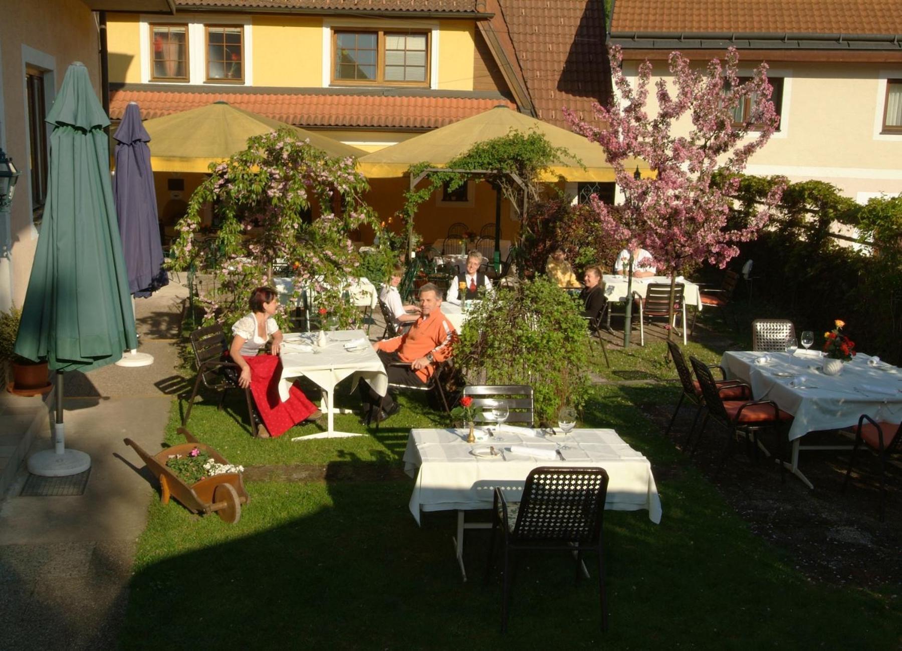 Landgasthof Zur Linde Laaben Exteriér fotografie