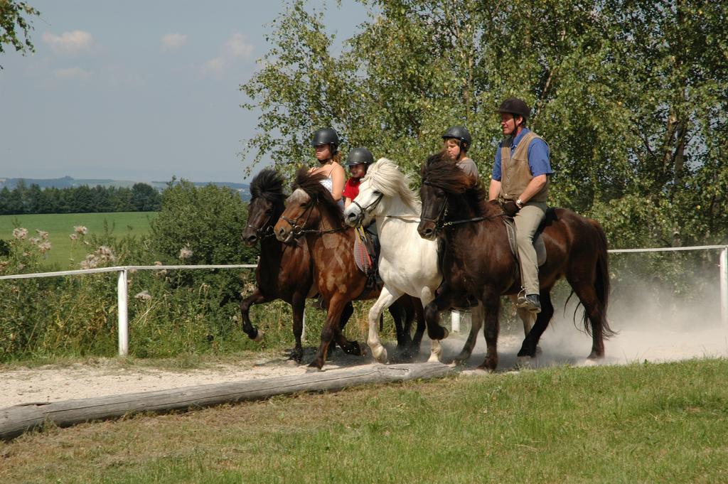 Landgasthof Zur Linde Laaben Exteriér fotografie